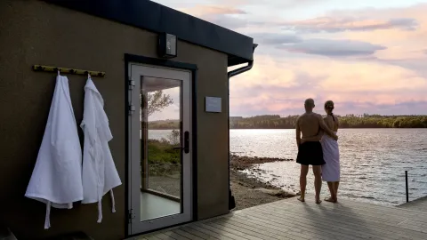Sommarbastu kväll