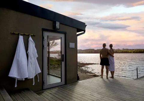 Sommarbastu kväll